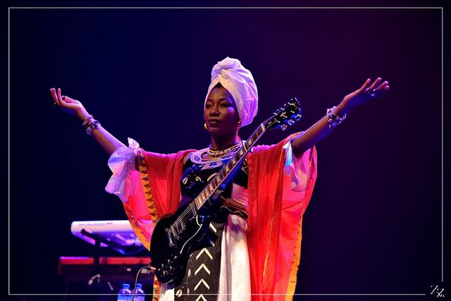 NIK_990074 Fatoumata Diawara 31-01-2019 (Zz) (p).jpg